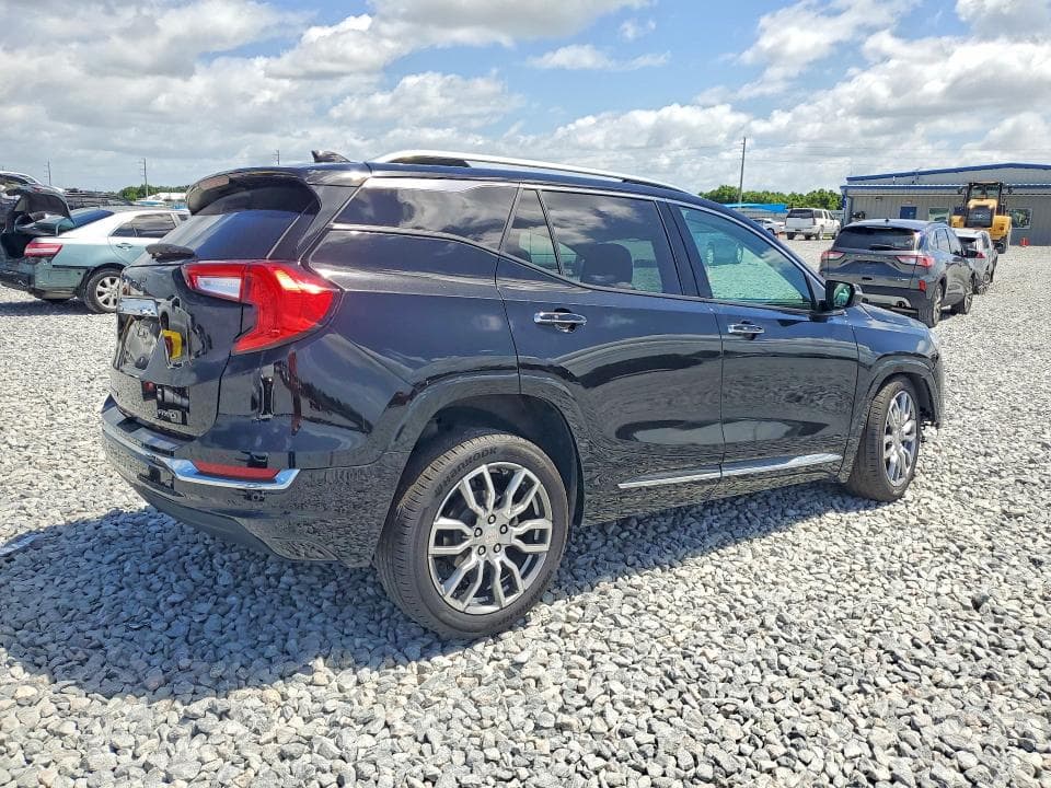 2022 GMC TERRAIN DENALI 3