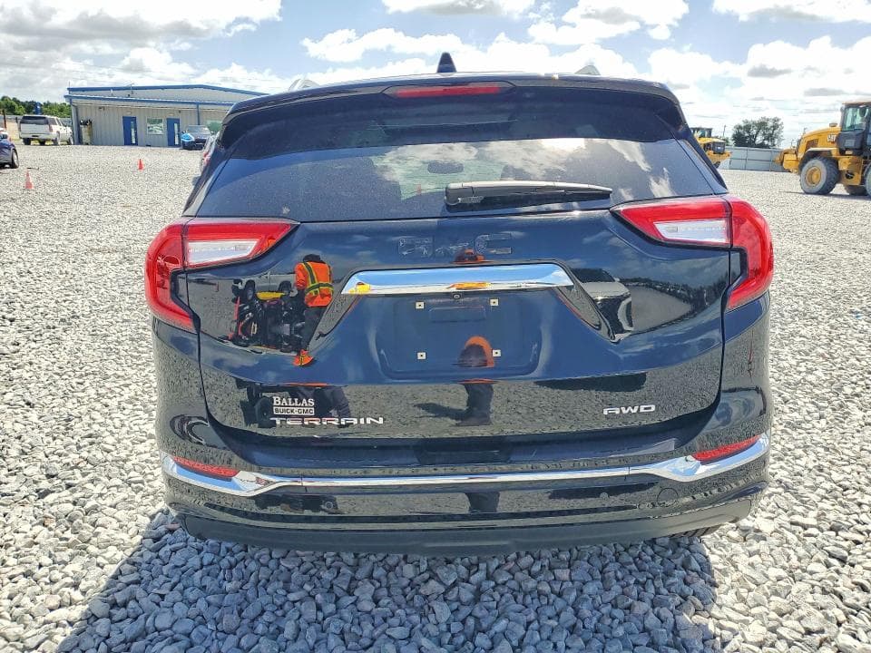 2022 GMC TERRAIN DENALI 6