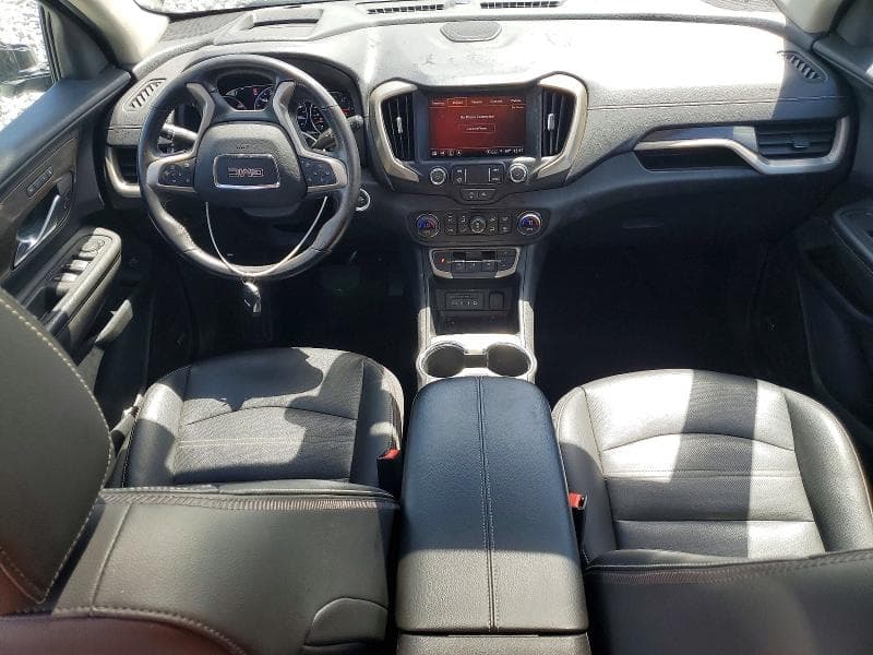2022 GMC TERRAIN DENALI 8