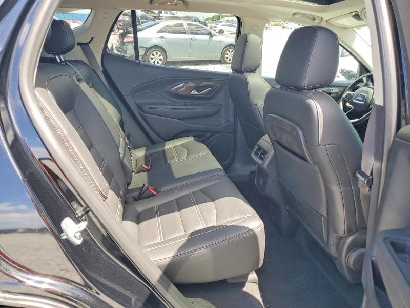 2022 GMC TERRAIN DENALI 10