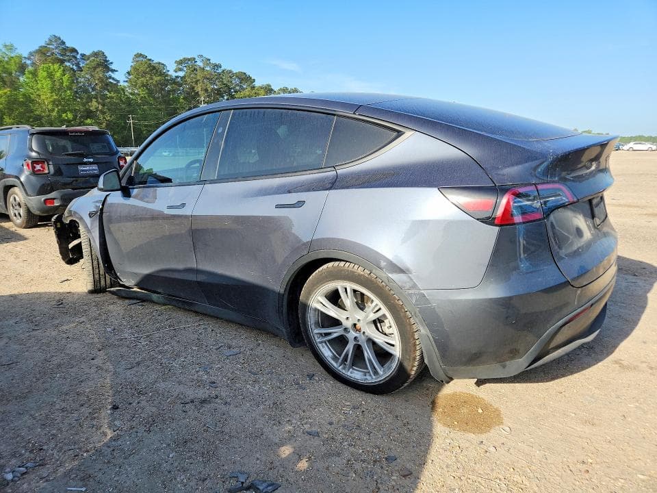 2023 TESLA MODEL Y 2