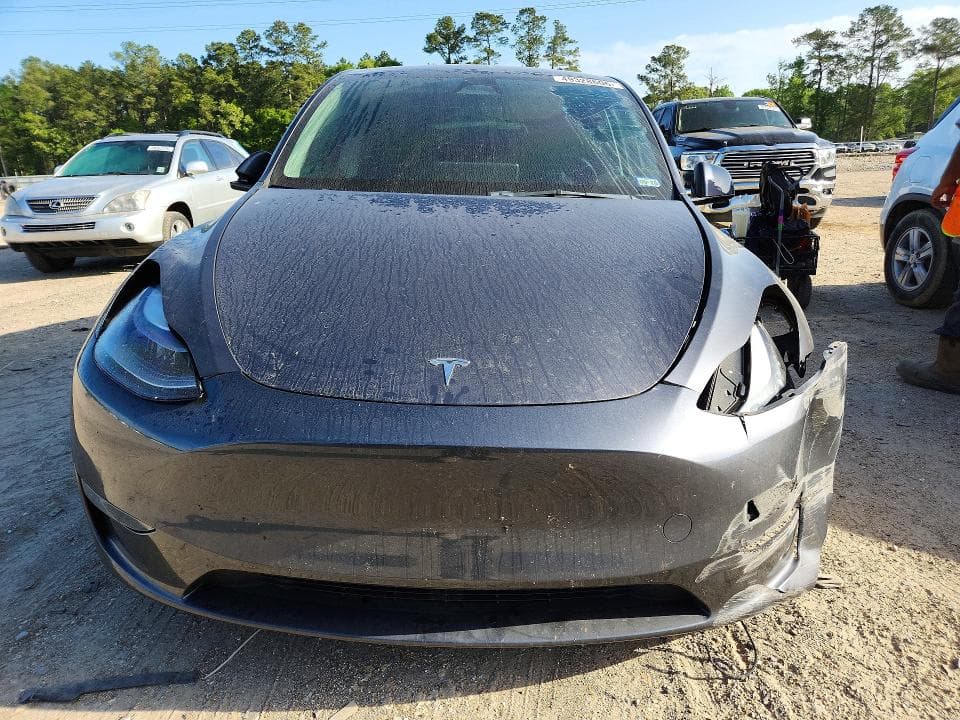 2023 TESLA MODEL Y 5