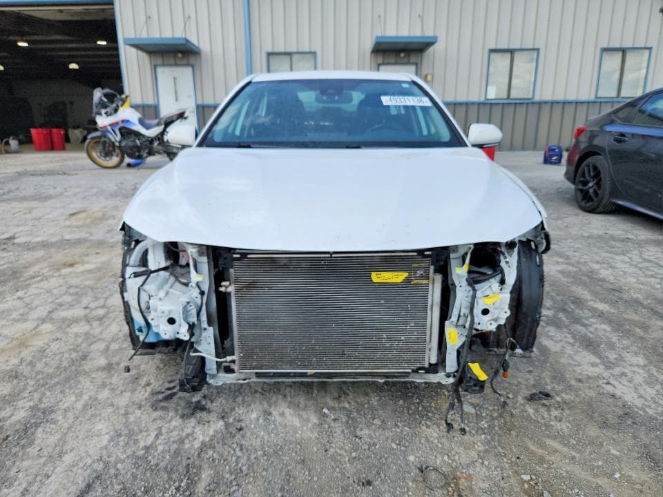2022 TOYOTA CAMRY SE 5