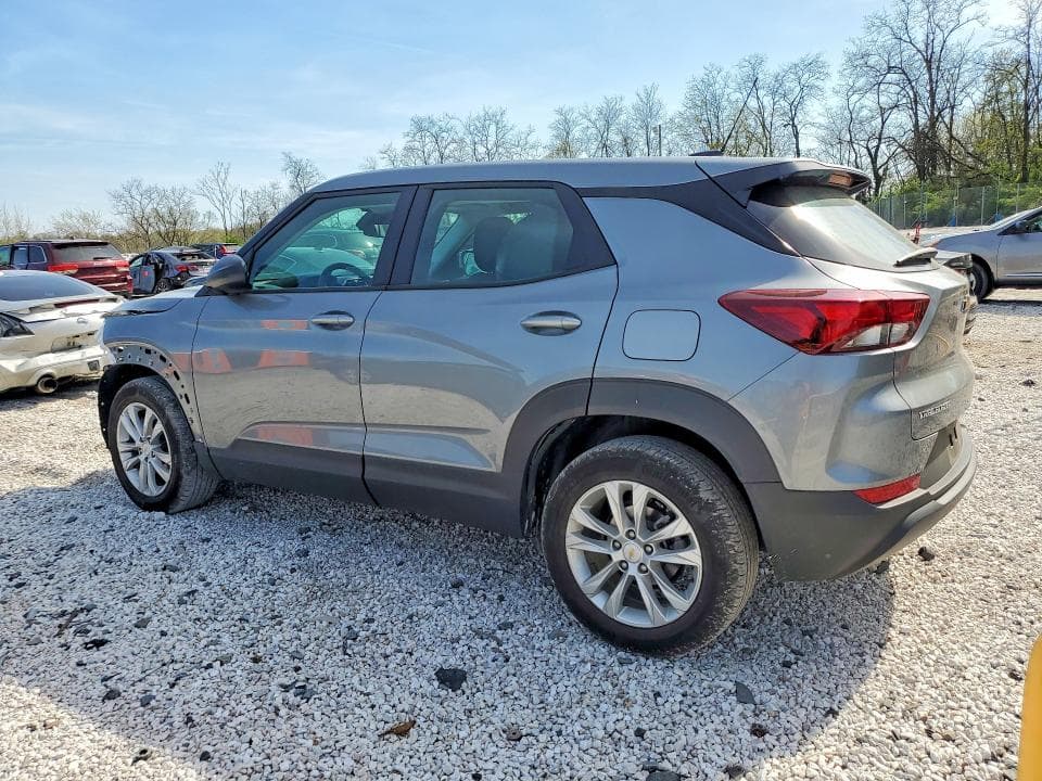 2023 CHEVROLET TRAILBLAZER LS 2