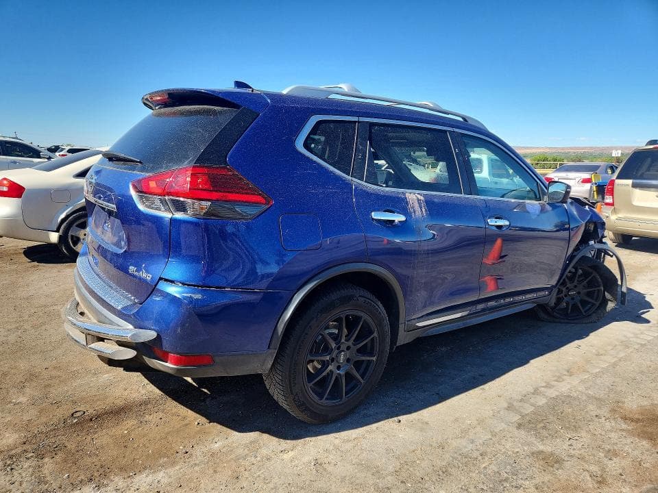 2017 NISSAN ROGUE SL 3