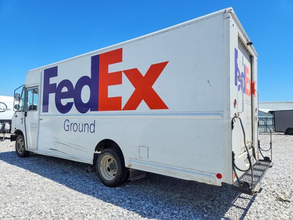 2021 FORD F59 - DELIVERY TRUCK 2