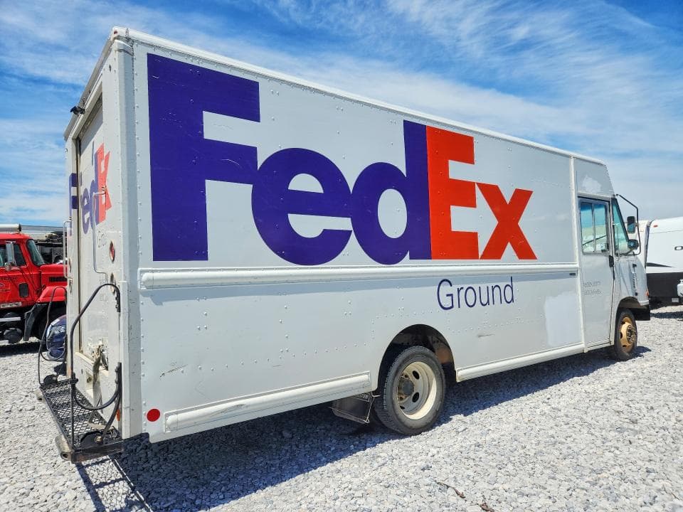 2021 FORD F59 - DELIVERY TRUCK 3
