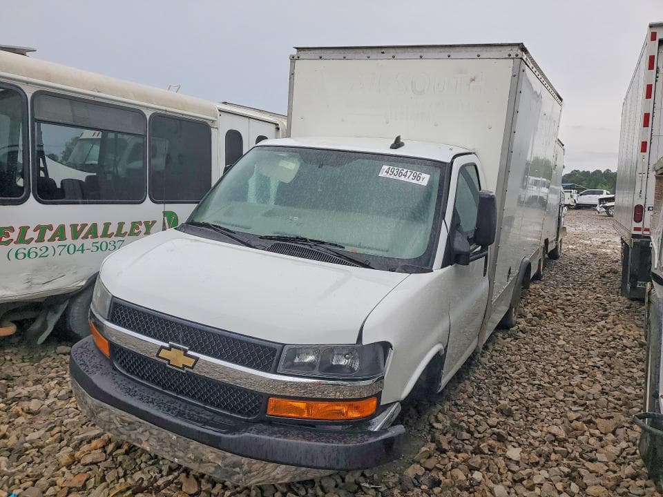 2023 CHEVROLET EXPRESS BOX TRUCK - 1