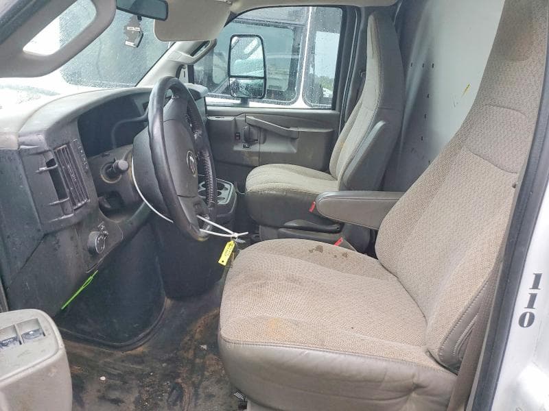 2023 CHEVROLET EXPRESS BOX TRUCK 7