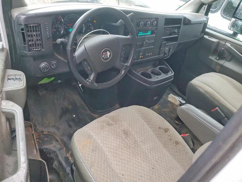 2023 CHEVROLET EXPRESS BOX TRUCK 8