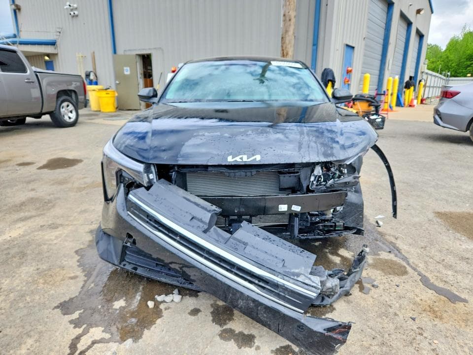 2026 KIA K4 LXS 5
