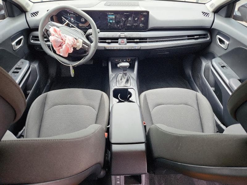 2026 KIA K4 LXS 8