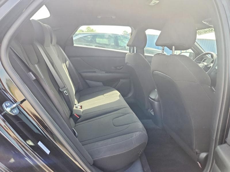 2025 HYUNDAI ELANTRA SEL SPORT 10