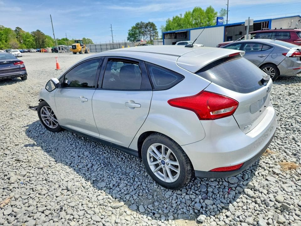 2017 FORD FOCUS SE SE 2