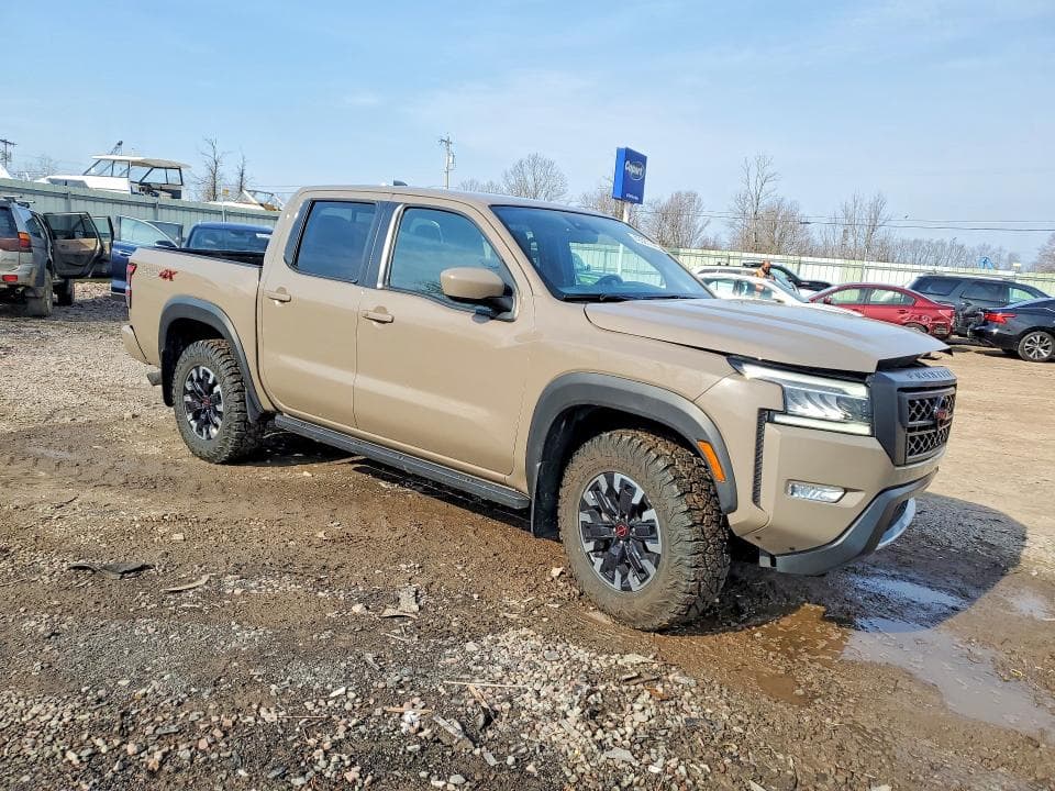 2023 NISSAN FRONTIER PRO-4X 4