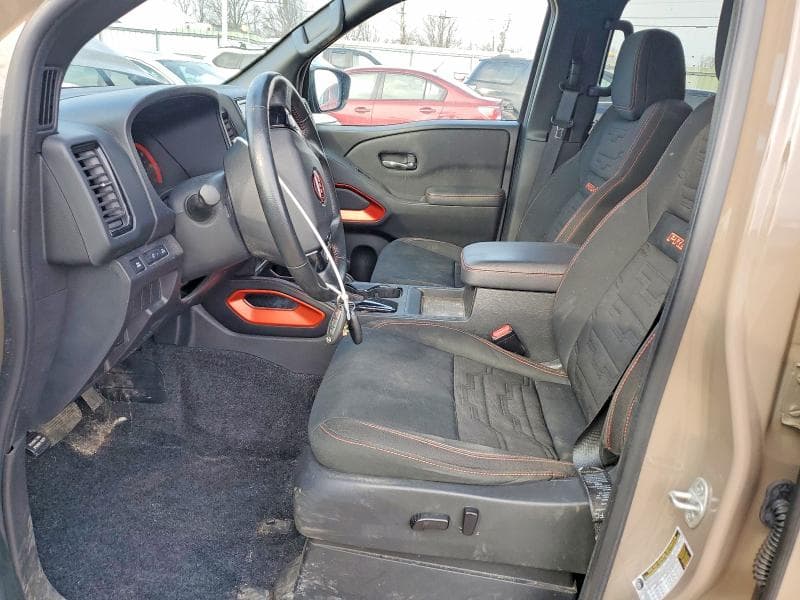 2023 NISSAN FRONTIER PRO-4X 7