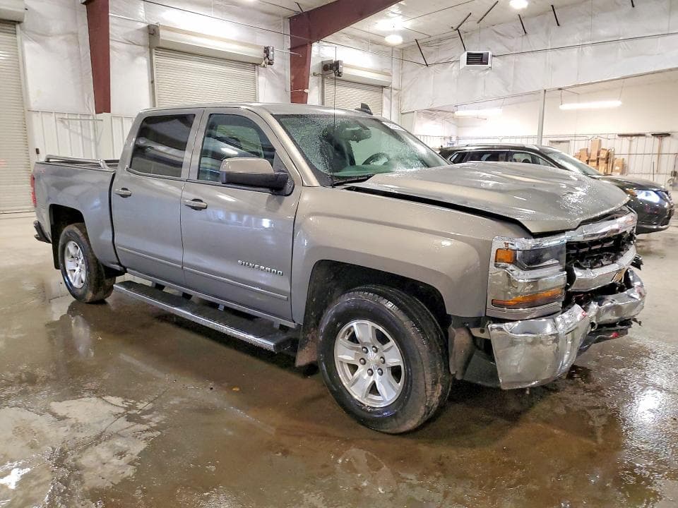 2017 CHEVROLET SILVERADO K1500 LT 4