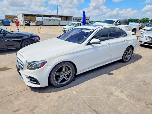 2017 MERCEDES-BENZ E 300 4MATIC 1