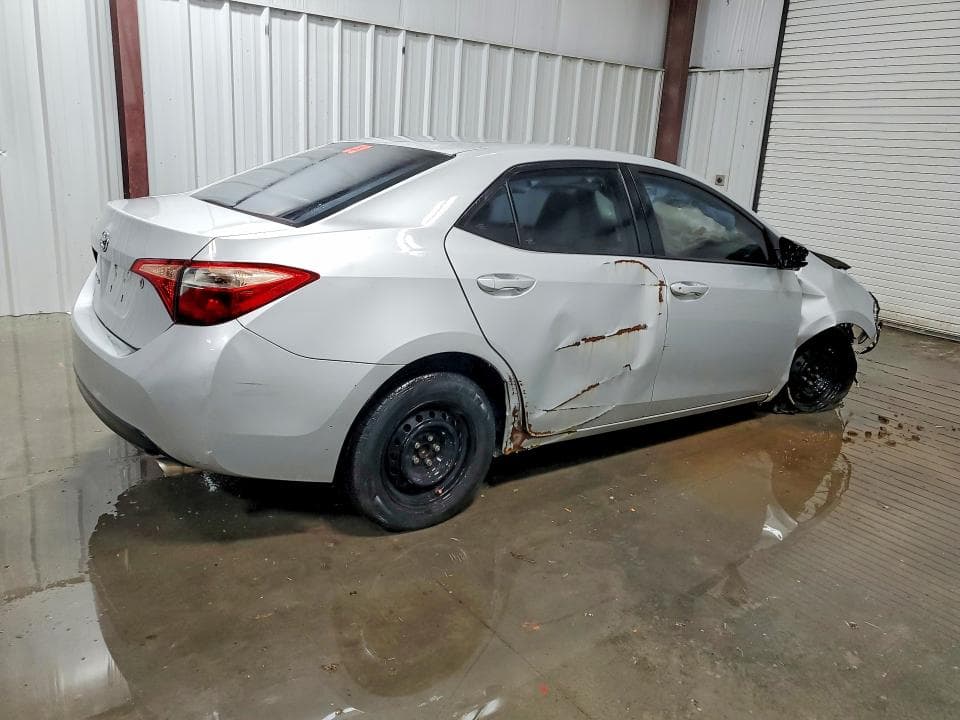2018 TOYOTA COROLLA L 3