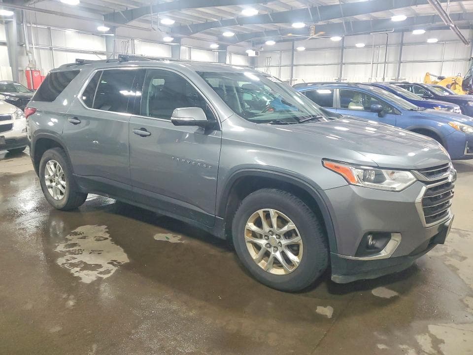 2019 CHEVROLET TRAVERSE LT LT 4