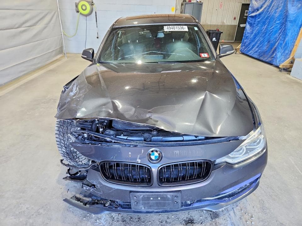 2018 BMW 330 XI 5