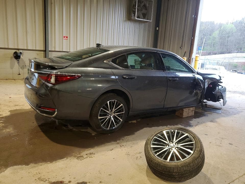 2024 LEXUS ES 300H BASE 3