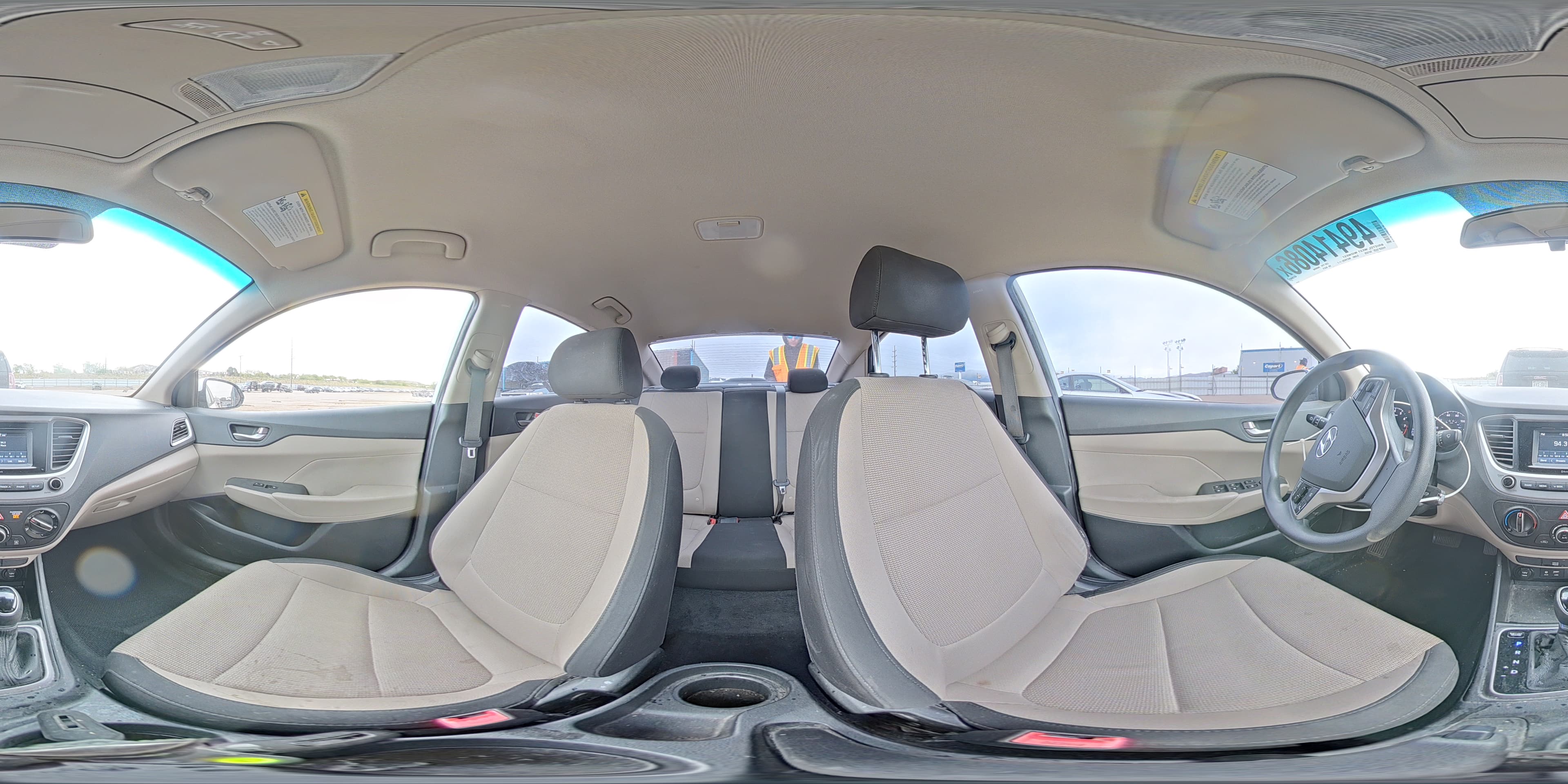 2019 HYUNDAI ACCENT SE SE 14
