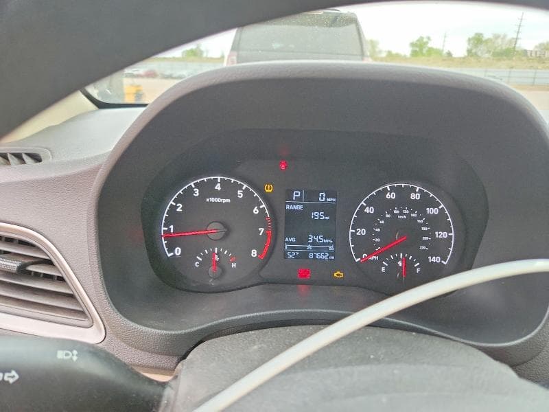 2019 HYUNDAI ACCENT SE SE 9