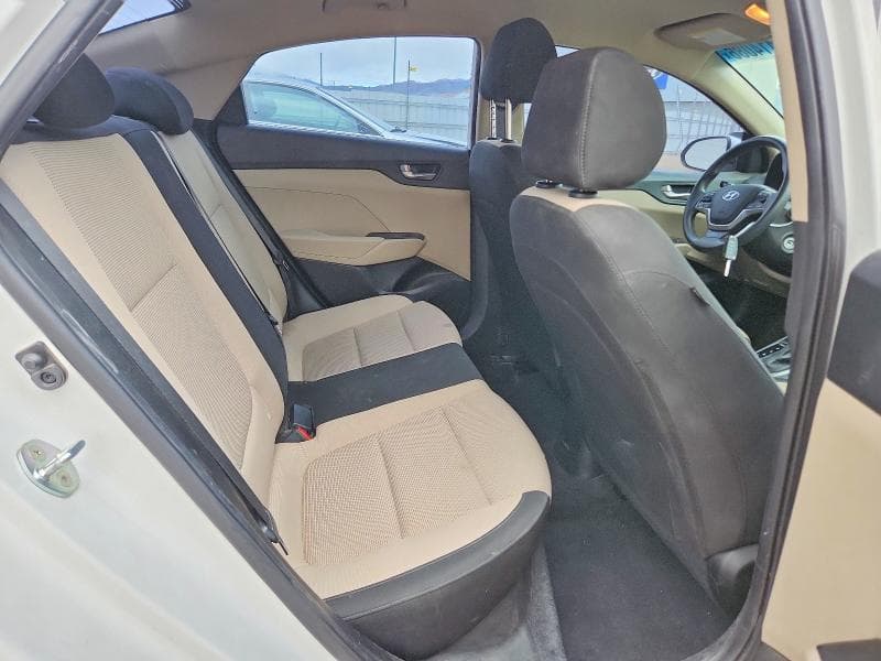 2019 HYUNDAI ACCENT SE SE 10