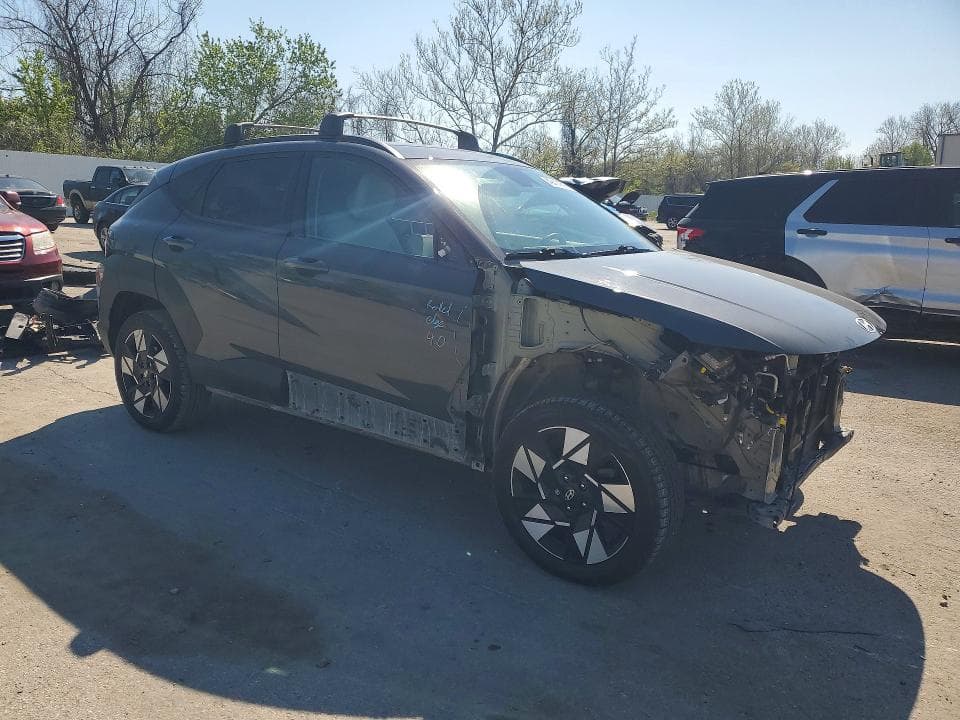 2024 HYUNDAI KONA SEL 4