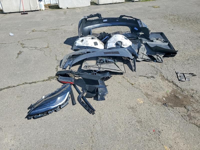 2025 TESLA MODEL 3 12