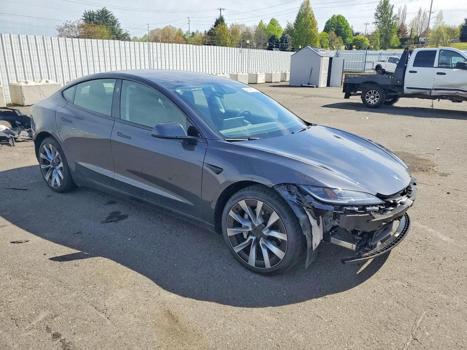 2025 TESLA MODEL 3 4