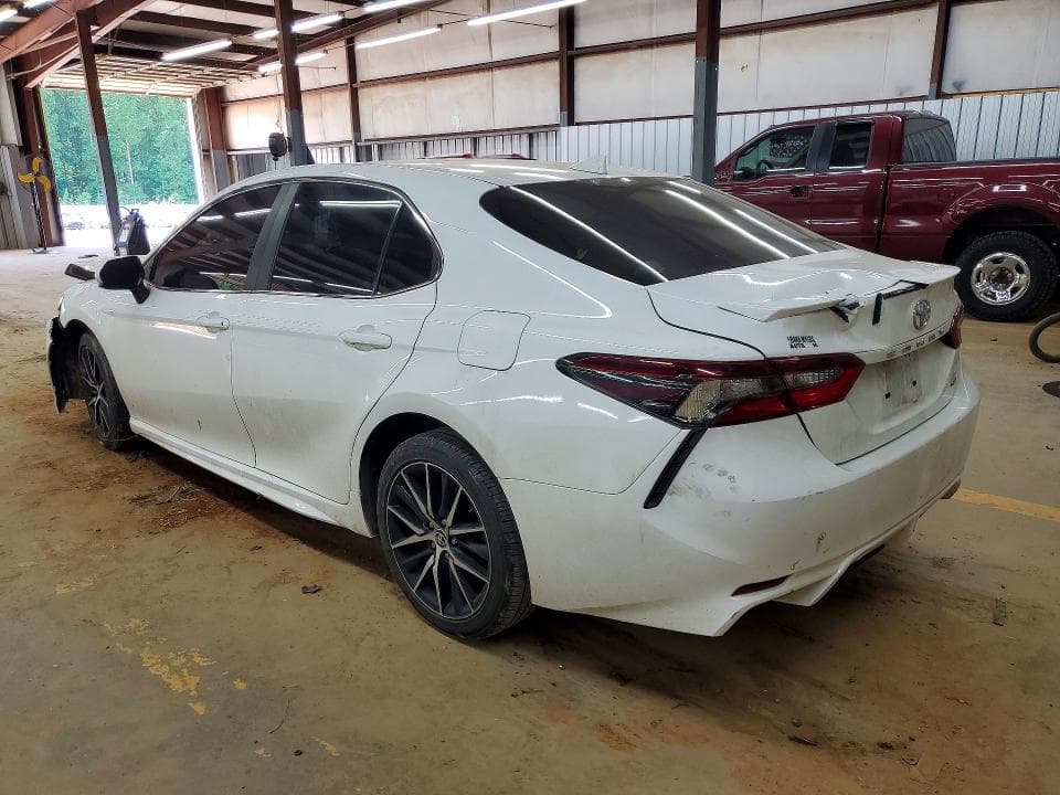 2021 TOYOTA CAMRY SE SE 2