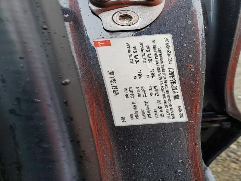 2018 TESLA MODEL 3 13