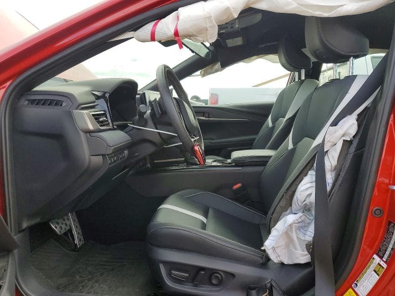 2025 TOYOTA CAMRY SE 7