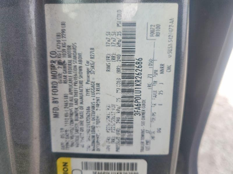 2019 FORD FUSION SE 12