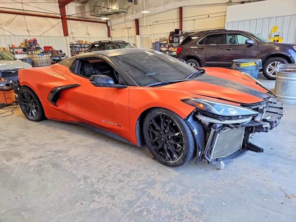 2025 CHEVROLET CORVETTE STINGRAY 1LT 4