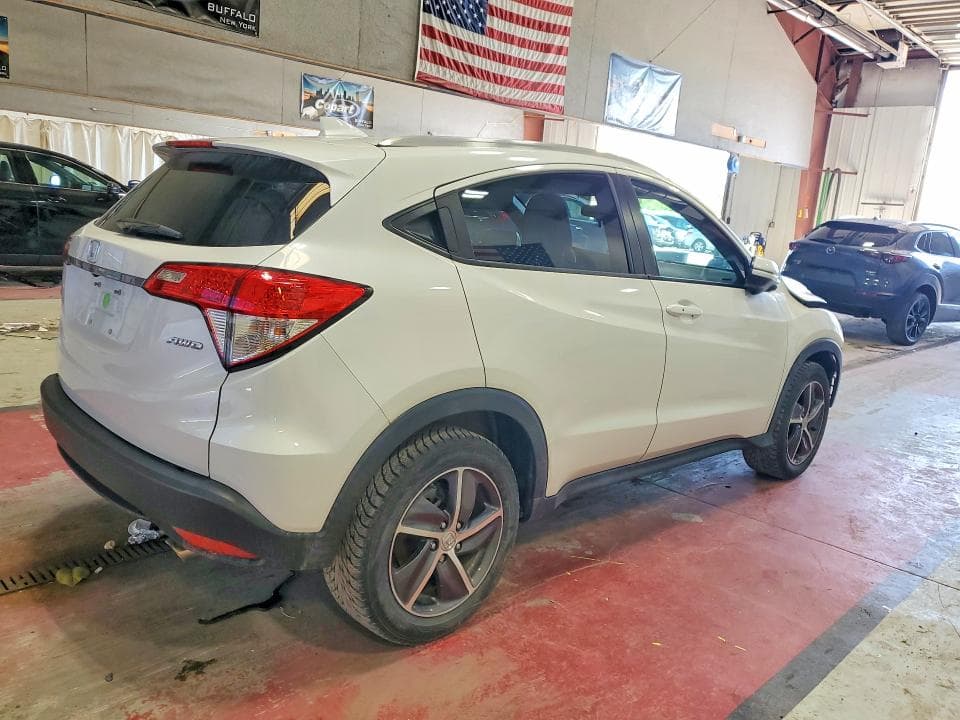 2021 HONDA HR-V EX 3