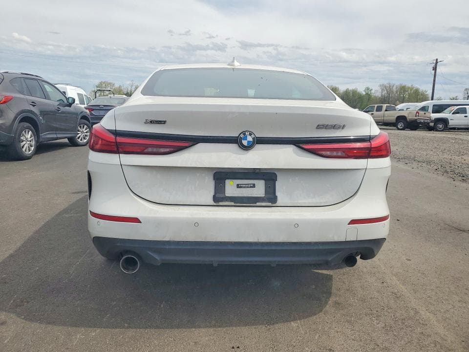 2022 BMW 228XI 6
