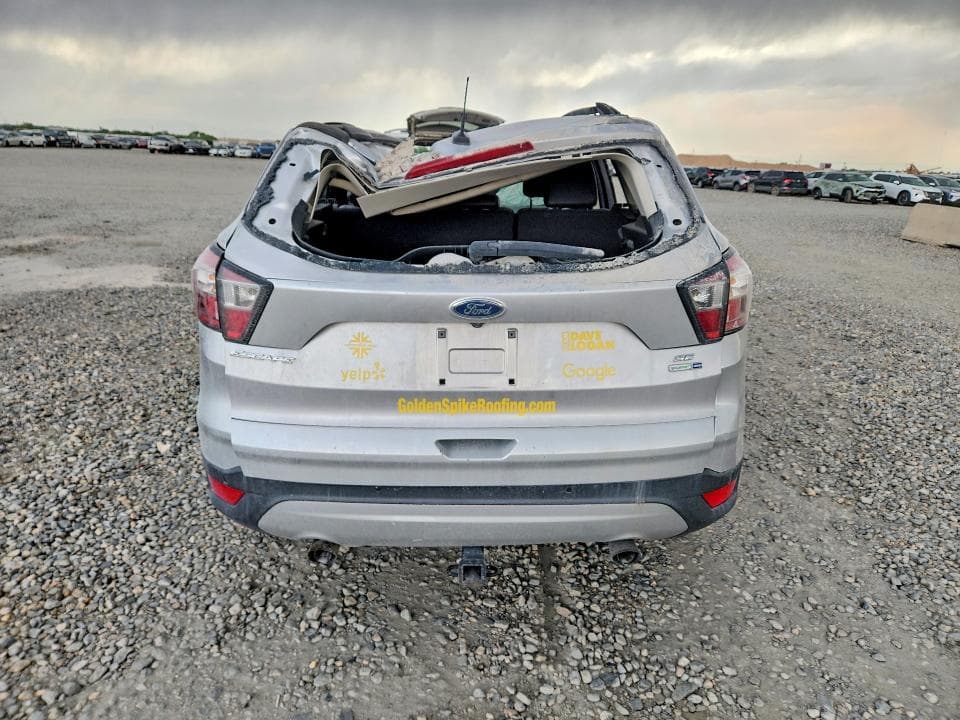 2017 FORD ESCAPE SE 6
