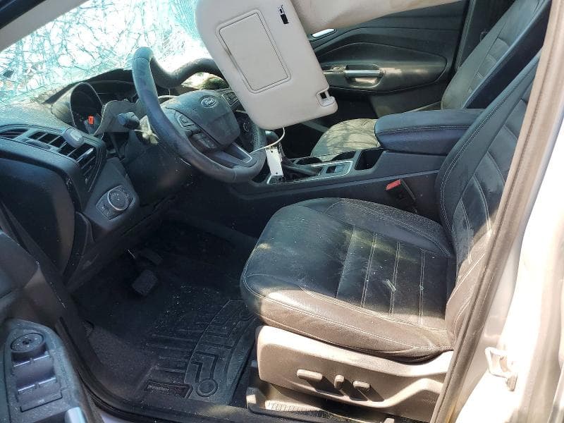 2017 FORD ESCAPE SE 7