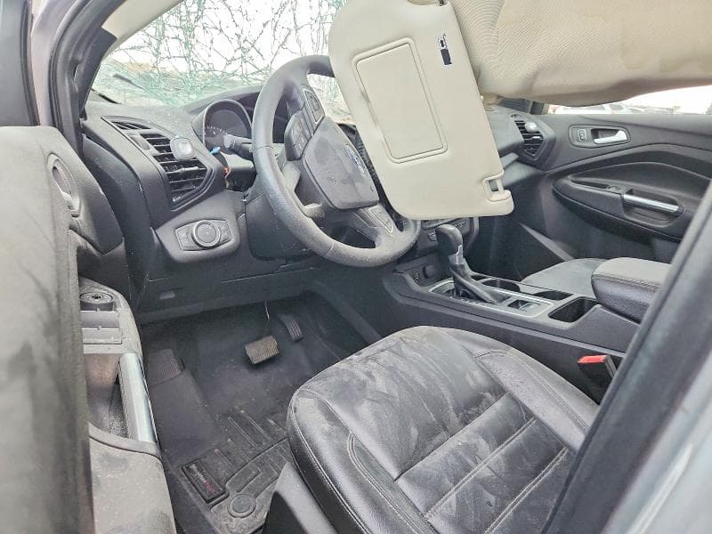 2017 FORD ESCAPE SE 8