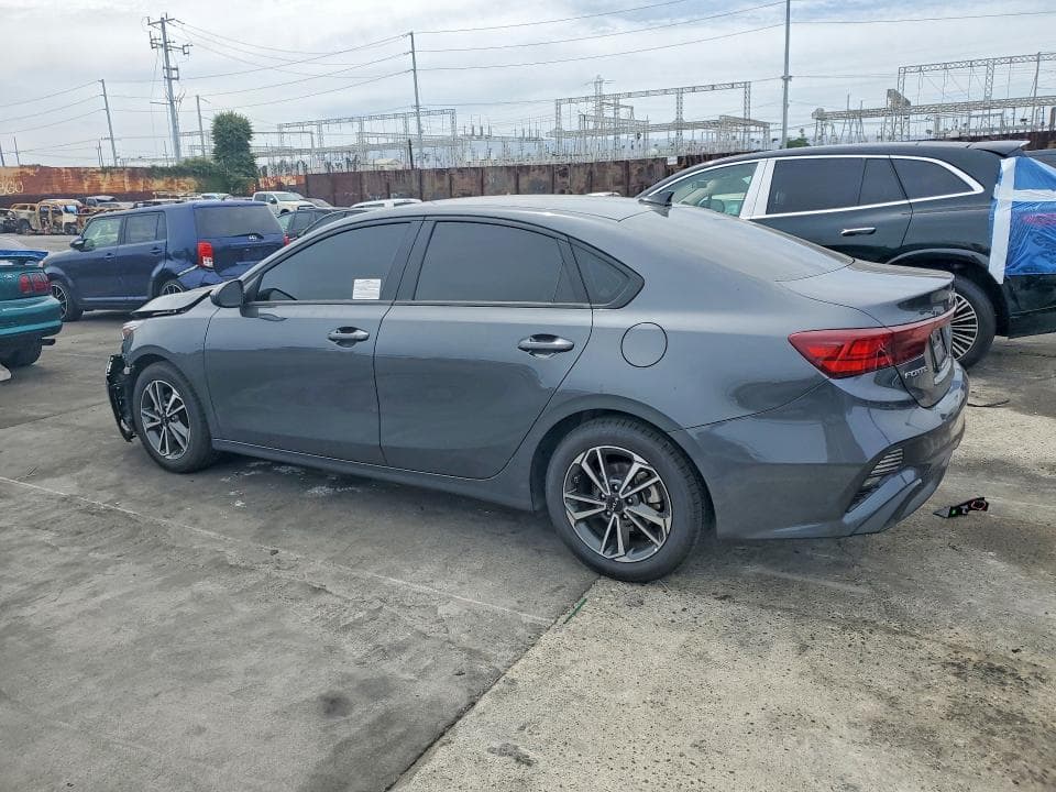 2024 KIA FORTE LXS 2