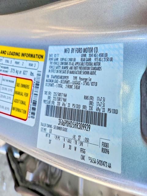 2017 FORD FUSION SE 12