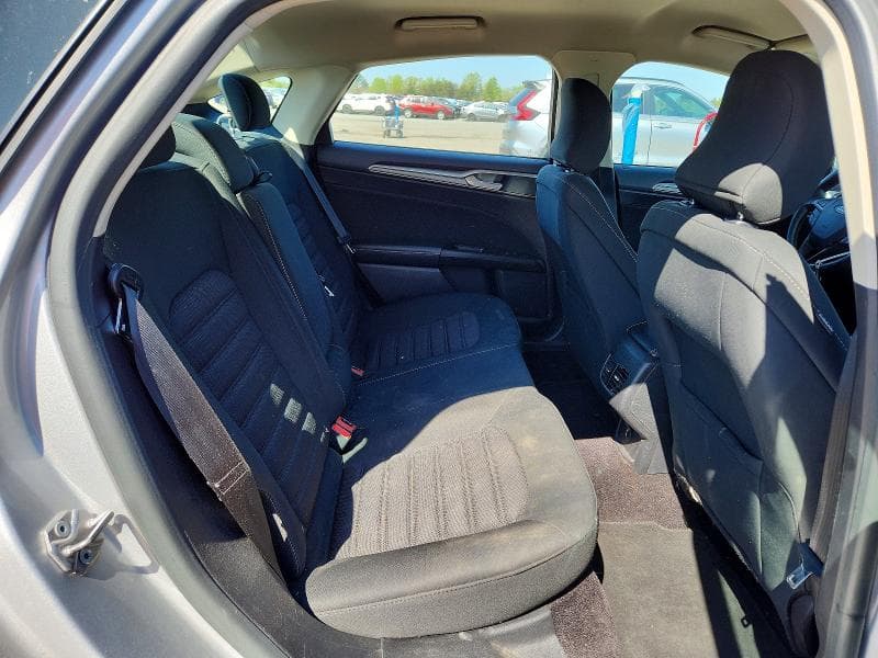 2017 FORD FUSION SE 10