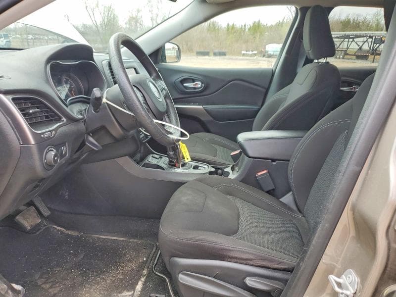 2019 JEEP CHEROKEE LATITUDE 7