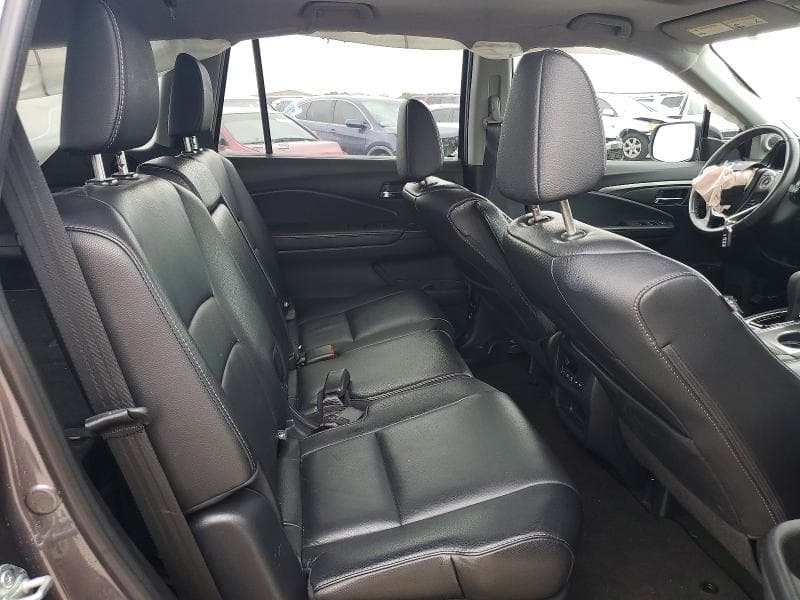 2017 HONDA PILOT EXL 11