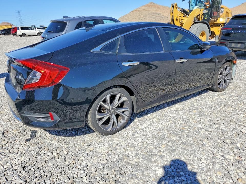 2019 HONDA CIVIC 3