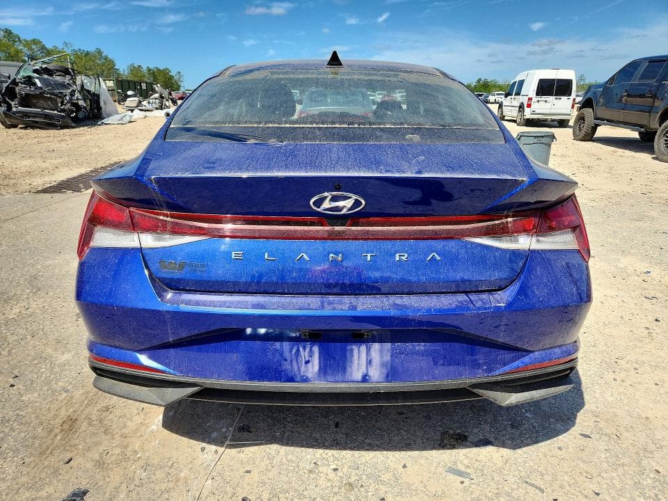 2021 HYUNDAI ELANTRA SE 6