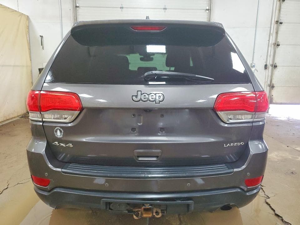 2017 JEEP GRAND CHEROKEE LAREDO 6